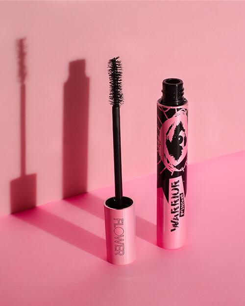 Image of the Warrior Princess Mascara with a Pink Background
